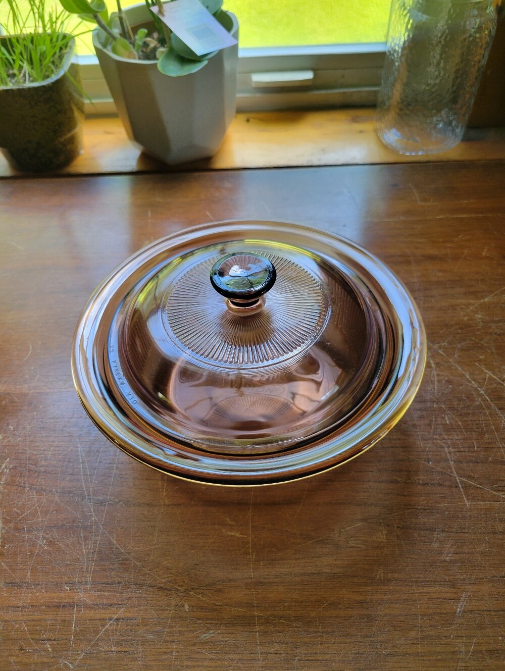 Corning Vision Ware Covered Round Casserole w/Pyrex Lid Amber V-30-B 24oz